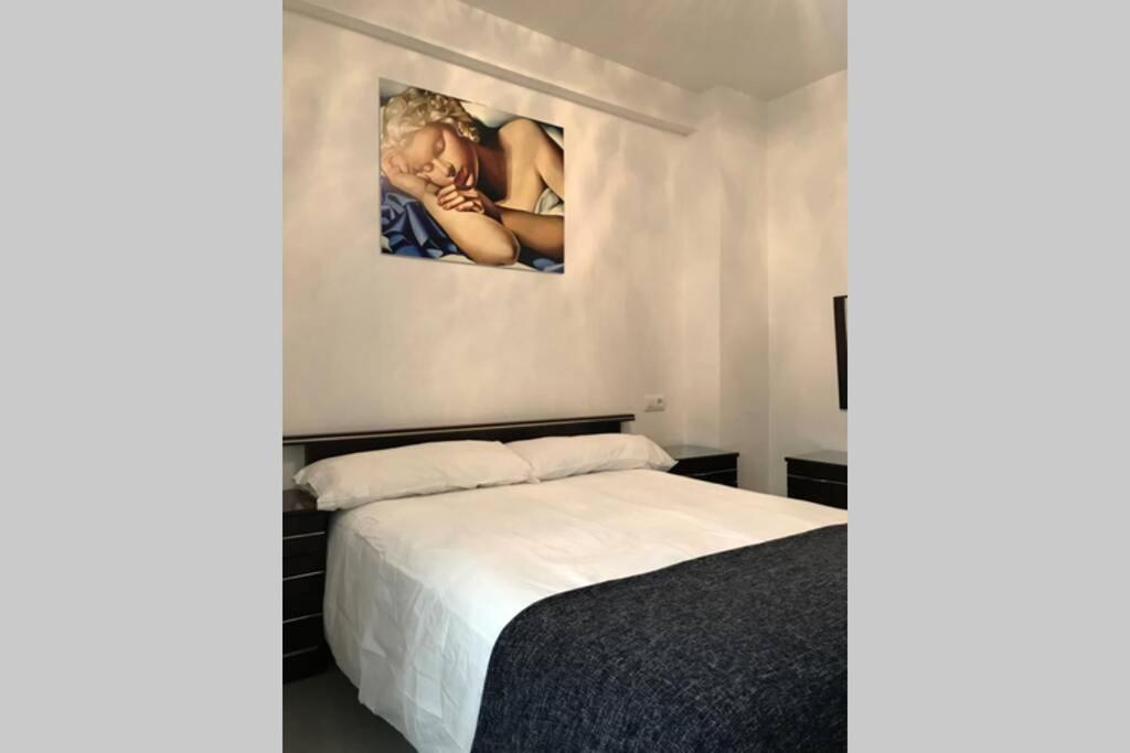 Ac Triana Arellano Apartment Севиля Екстериор снимка