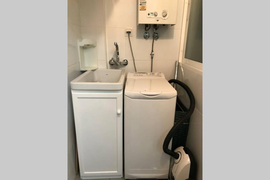 Ac Triana Arellano Apartment Севиля Екстериор снимка