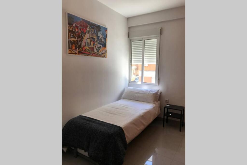 Ac Triana Arellano Apartment Севиля Екстериор снимка