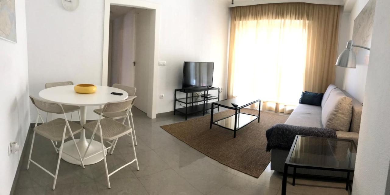 Ac Triana Arellano Apartment Севиля Екстериор снимка